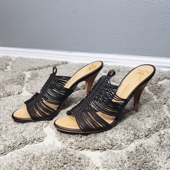 Giuseppe Zanotti Pissi Black Leather Sandal Heels, Size 38.5, U.S 8.5 - Picture 7 of 13